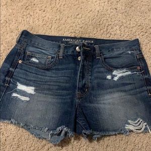 American Eagle denim shorts!